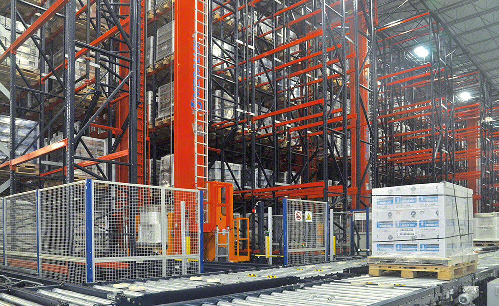 Interlake Mecalux ha construido un nuevo depósito automático para Next Generation Films con una capacidad de almacenaje superior a 15.400 pallets