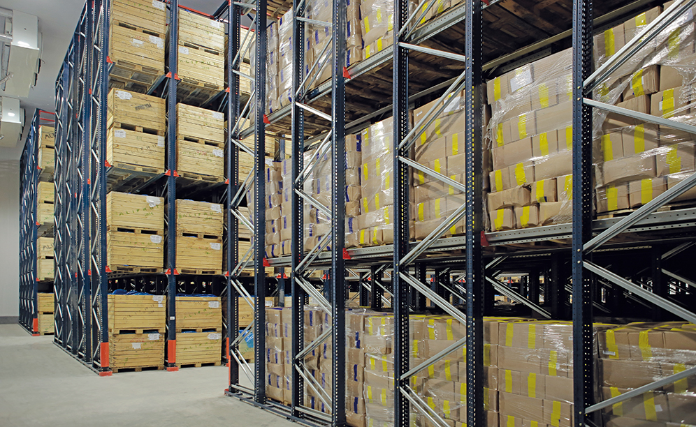 Los racks penetrables drive-in ofrecen una capacidad de almacenamiento que supera los 2.900 pallets