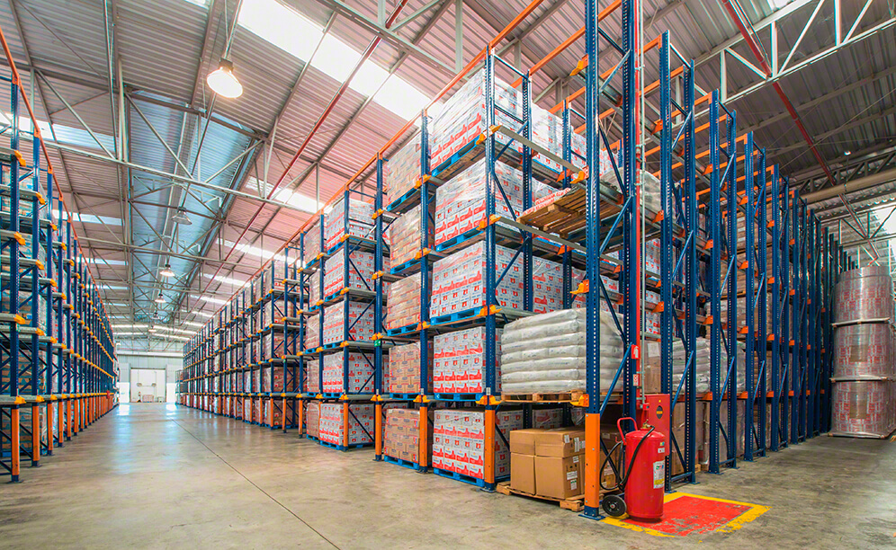El depósito de Lacticínios Bela Vista posee una capacidad de almacenaje para 6.320 pallets