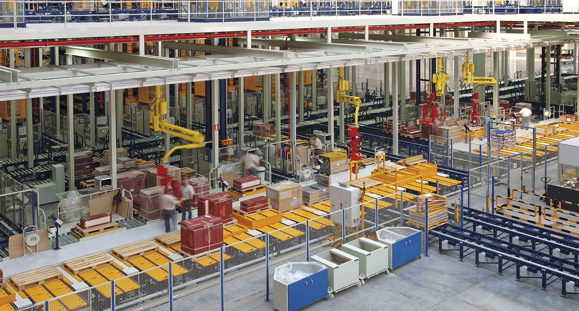 El Internet Industrial de las Cosas recopila información de los sensores de las máquinas de fábricas y depósitos