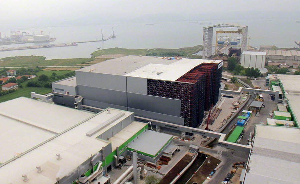 Mecalux construye uno de los depósitos autoportantes automatizados más grandes de Europa